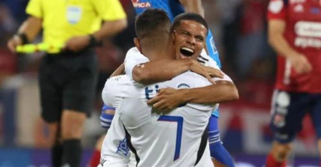 Junior conquistó su décima estrella: estos son los más 