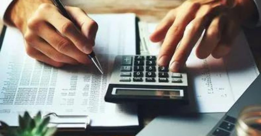Así quedará el salario mínimo con descuentos por salud y pensión 