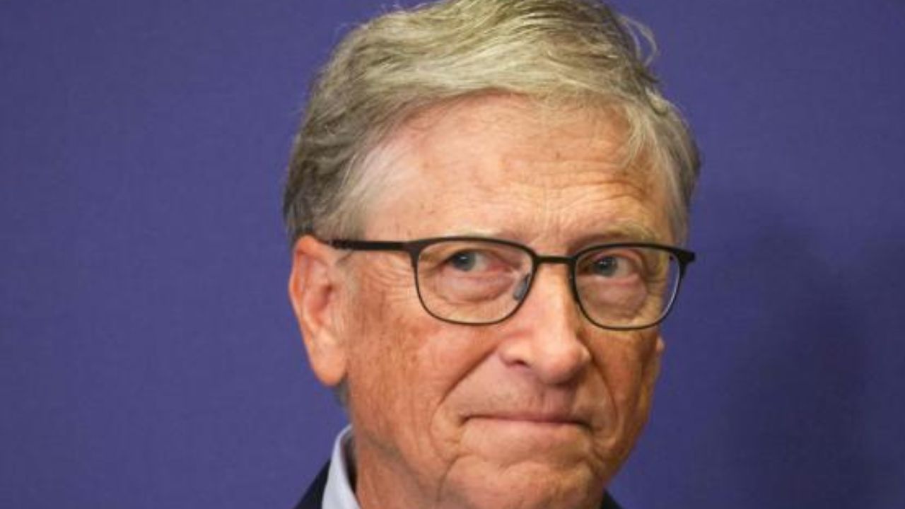 Los vaticinios de Bill Gates para el 2024: "IA imparable"