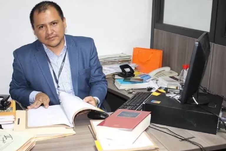 Violencia en Ecuador: asesinaron a fiscal que investigaba el asalto armado a canal de televisión