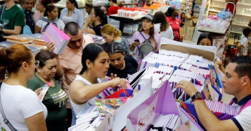 Esto es lo que se gasta en útiles escolares en Colombia
