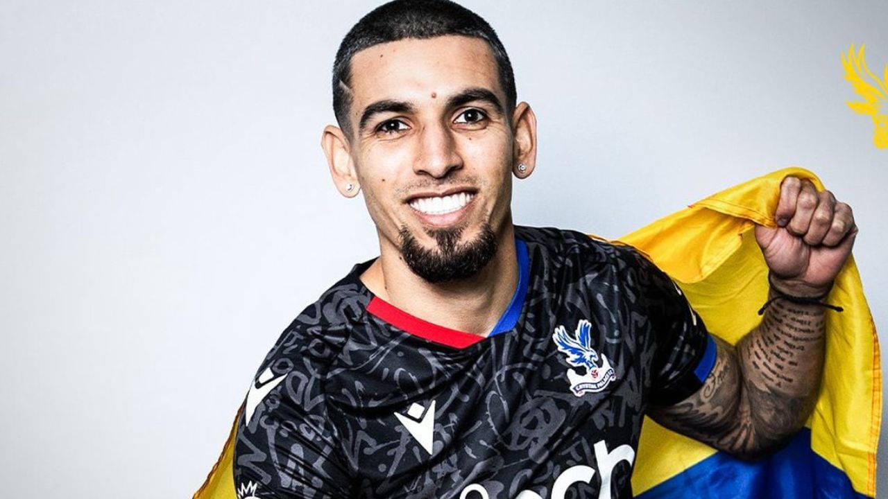 Daniel Muñoz es nuevo jugador del Crystal Palace
