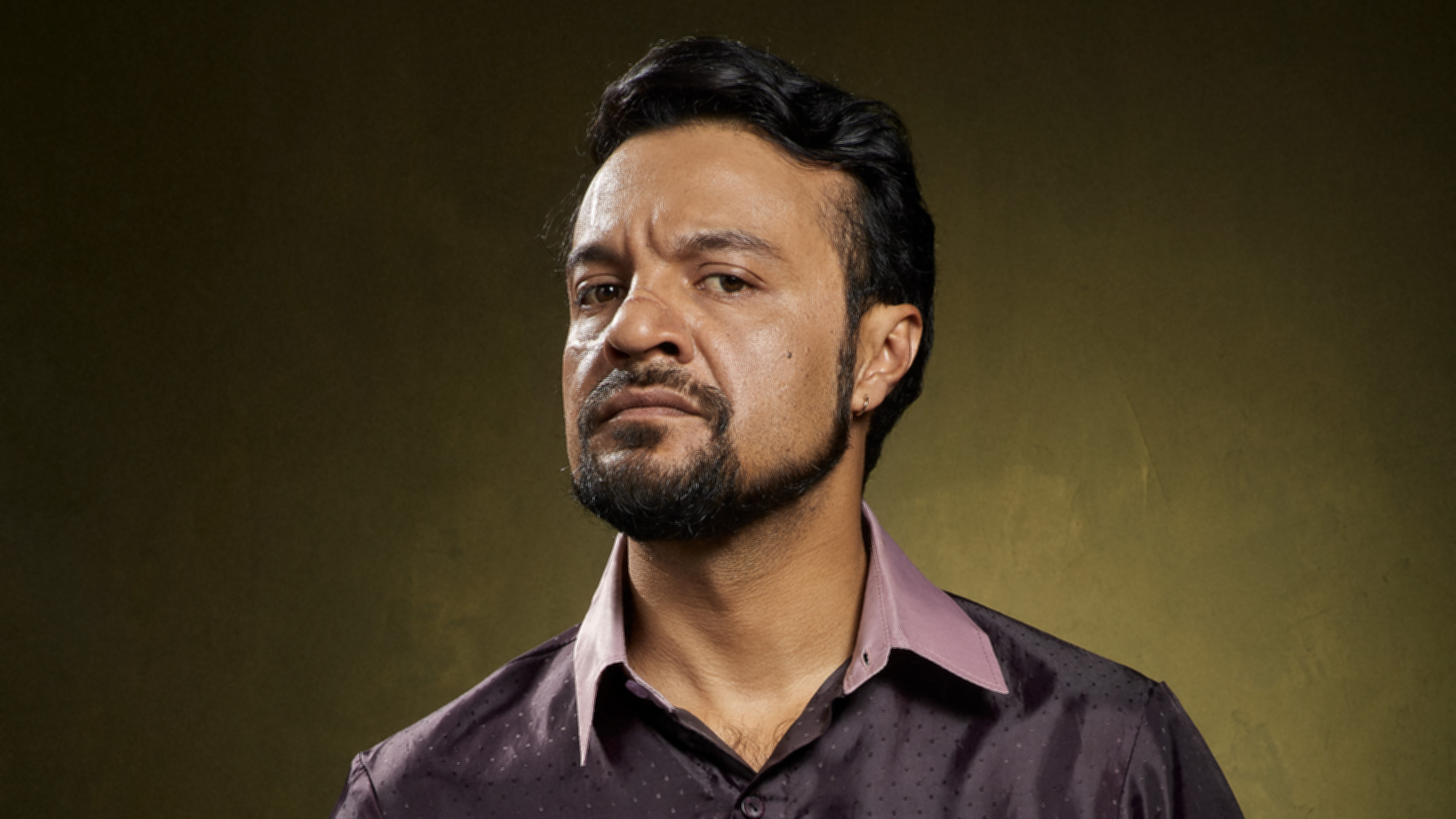 ¿Cuánto gana un actor? Julián Román reveló cuánto ha llegado a embolsillarse como protagonista