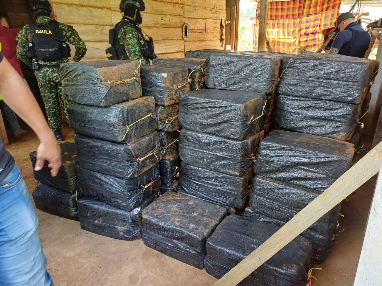 Gobierno nacional propina golpe al Clan del Golfo tras incautar 5.6 toneladas de cocaína