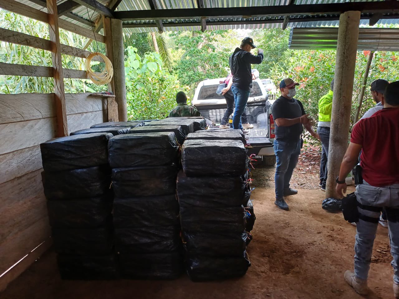 Gobierno nacional propina golpe al Clan del Golfo tras incautar 5.6 toneladas de cocaína