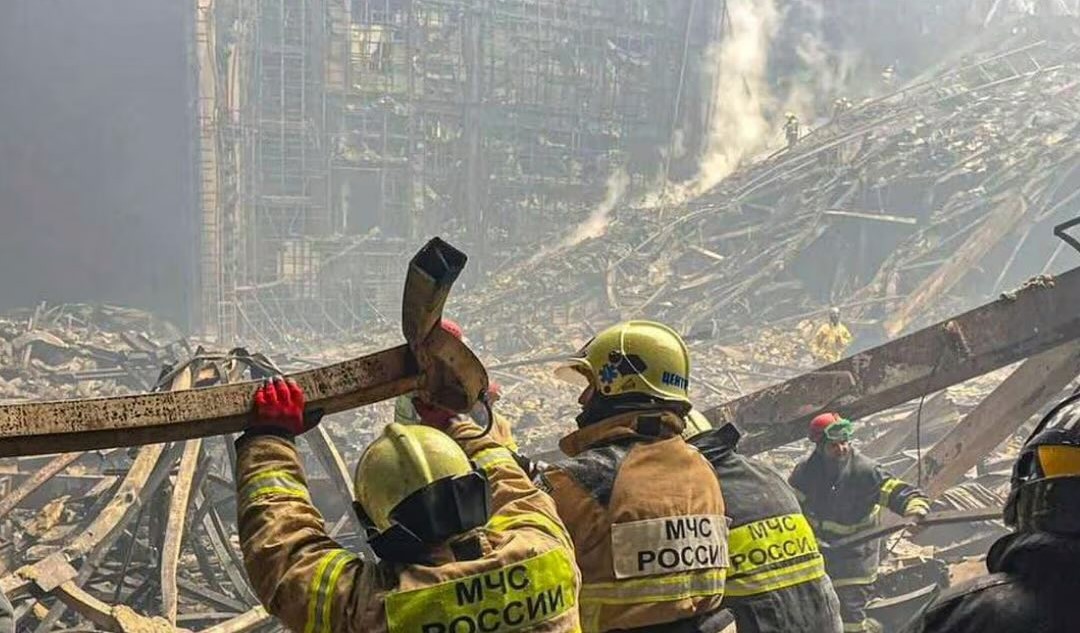 Ya son 133 muertos por el atentado terrorista en Rusia: Putin envió un mensaje a los responsables