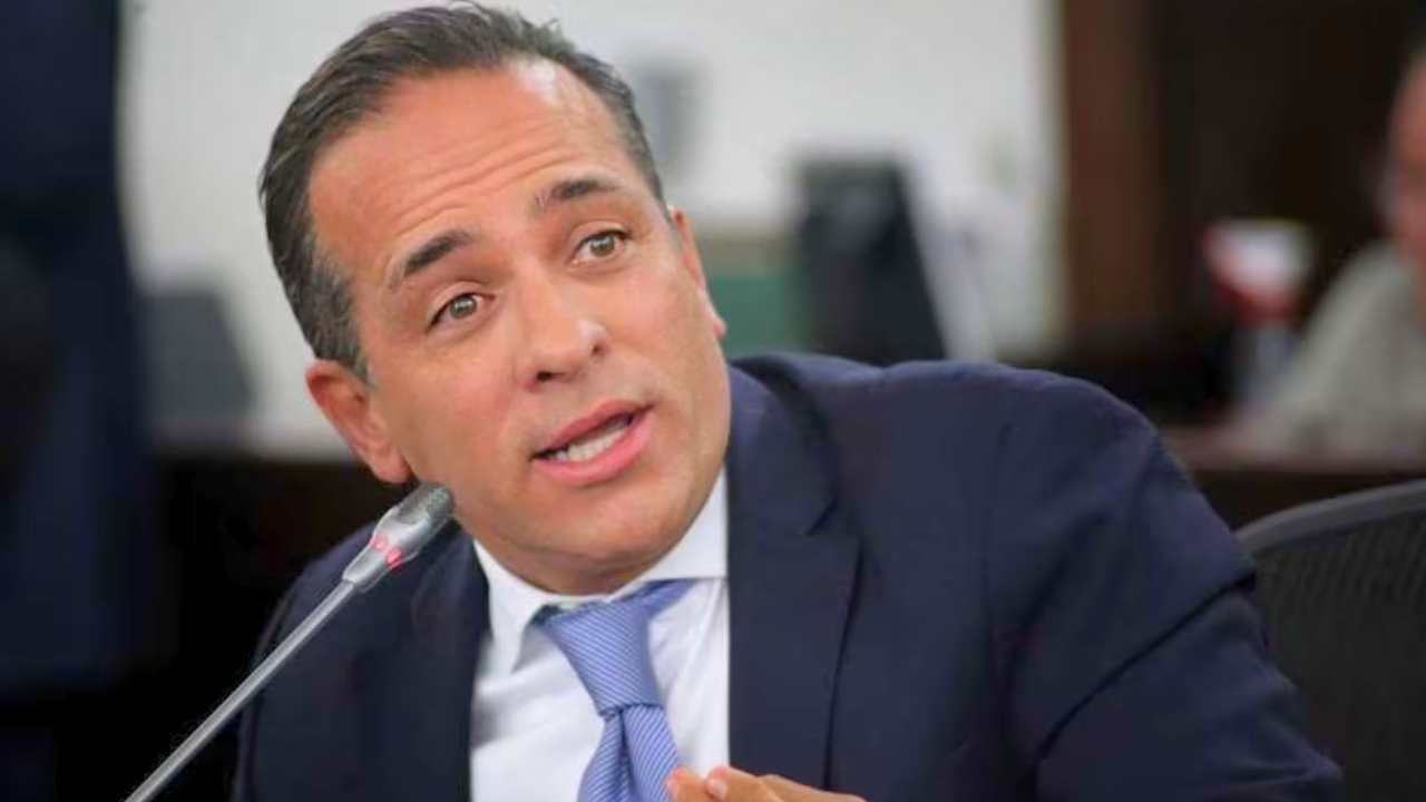 "No soy economista porque las matemáticas me dieron muy duro": nuevo director de Planeación Nacional