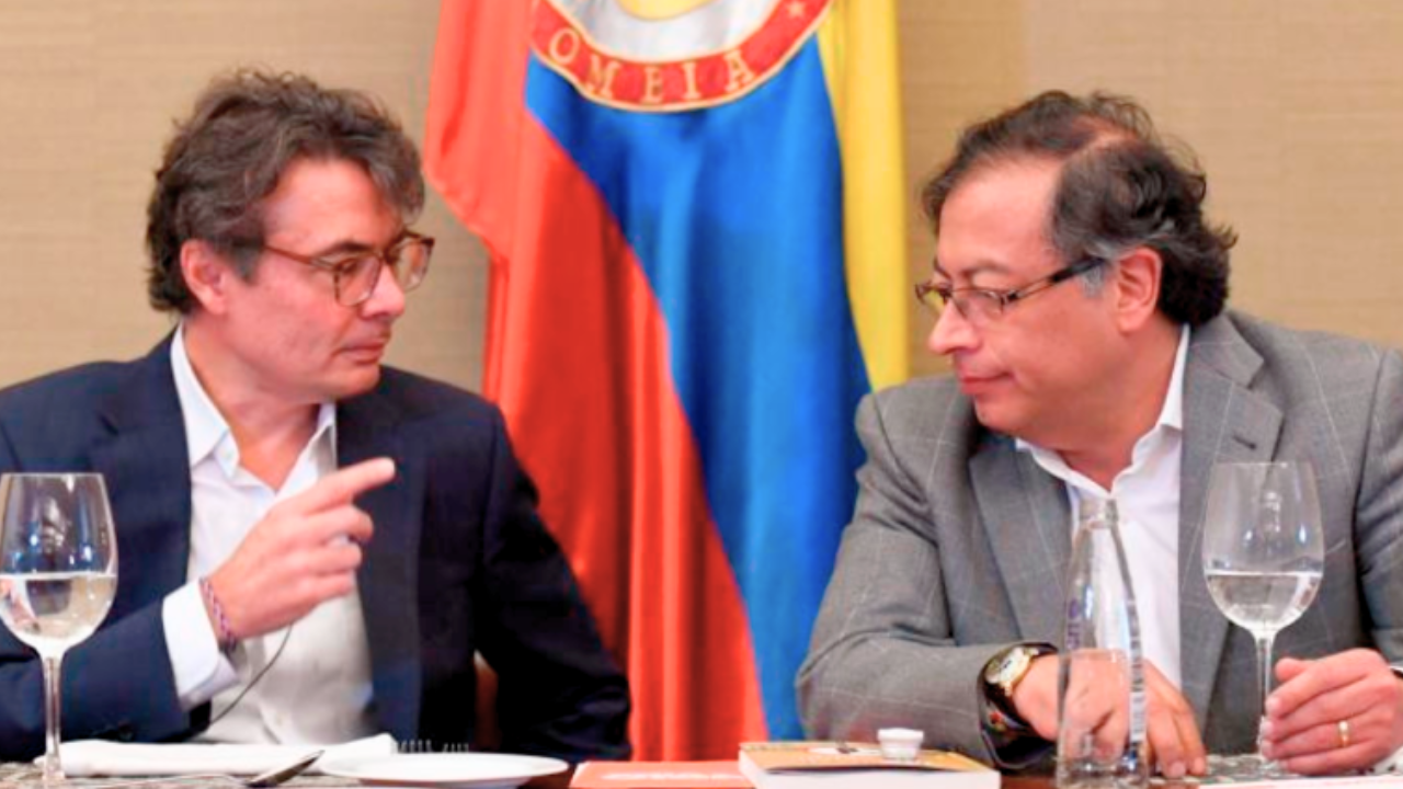 Alejandro Gaviria iniciará acciones legales contra Petro por acusarlo de presunta corrupción