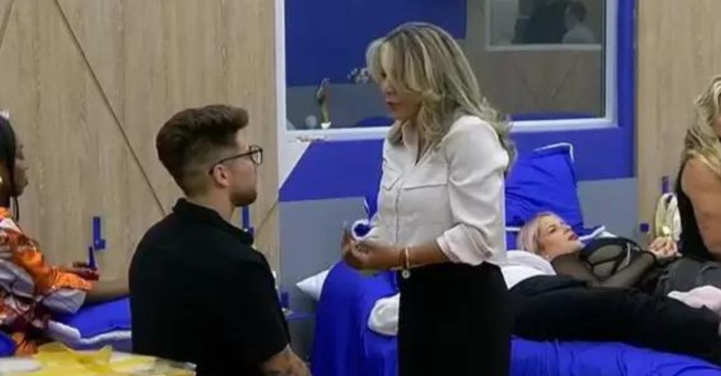 La mamá de Miguel Melfi entró a la casa de los famosos y lo 'regañó':