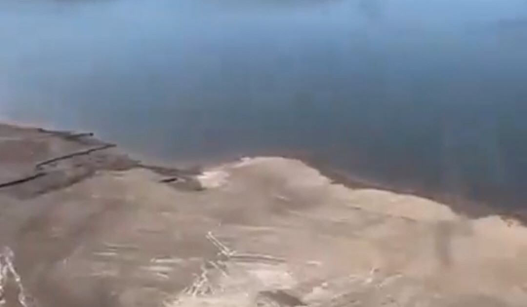 Desgarrador: alcalde Galán compartió un video mostrando que los embalses que abastecen de agua a Bogotá están casi secos