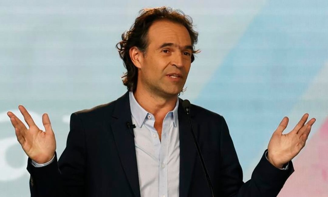 Ordenan arresto de cinco días a Fico Gutiérrez por no acatar un fallo: le contamos lo que se sabe