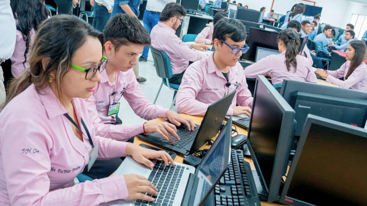 Sena abrió convocatorias para carreras virtuales cortas y gratuitas: ¿cuál es la oferta?