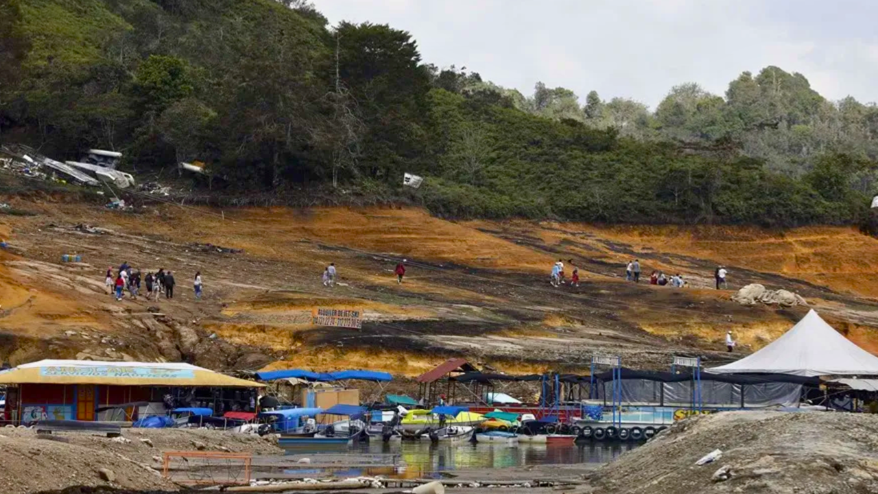 Preocupante: Yeferson Cossio mostró el alarmante bajo nivel del embalse de Guatapé