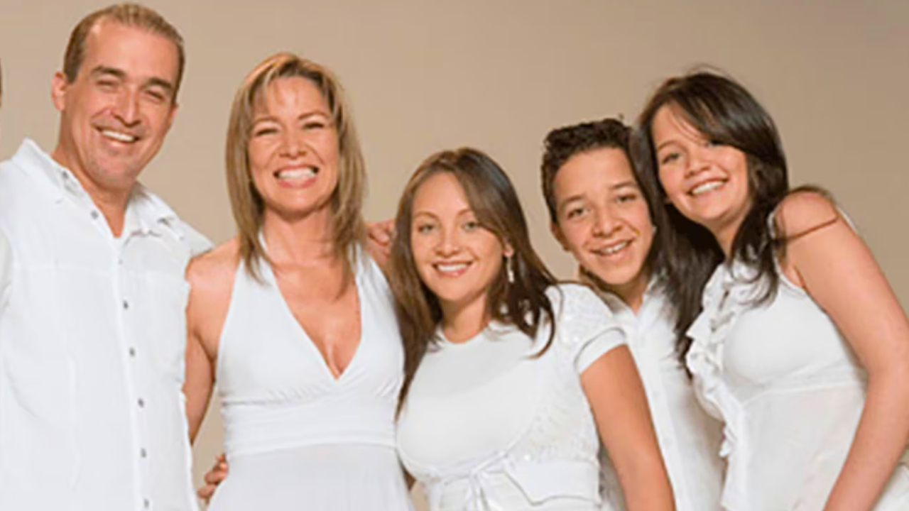 Emotivo reencuentro de Lina Tejeiro y 'Gabriela' de 'Padre e Hijos': "me volví a sentir niña"
