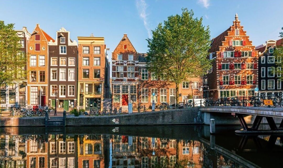 Ámsterdam, en Países Bajos, prohibirá la nueva construcción de edificios hoteleros: esta es la razón