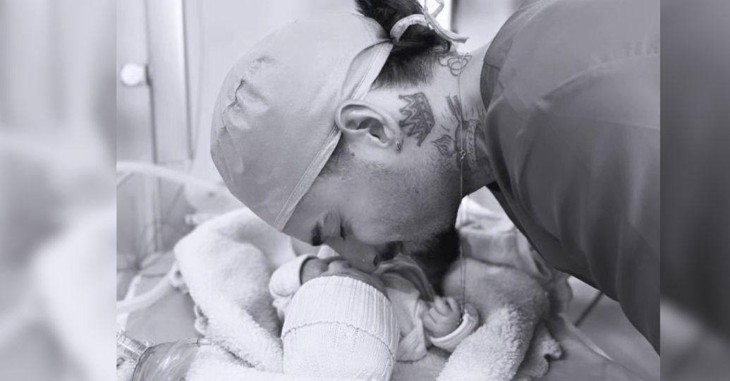 Maluma dejó ver por primera vez el rostro de su primera hija