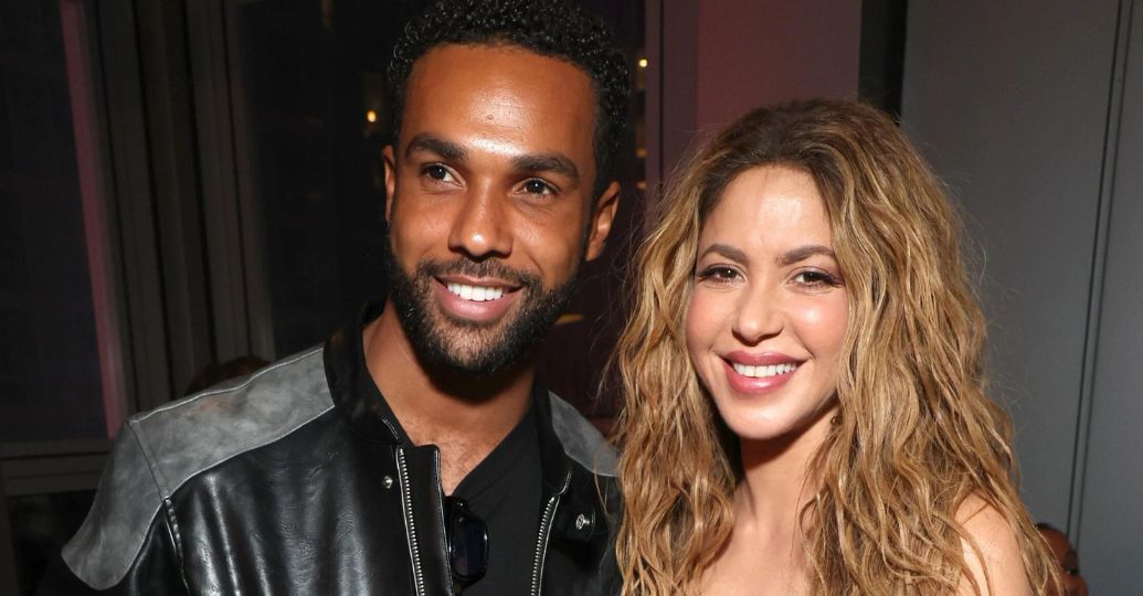 Según prensa europea Shakira estaría saliendo con el actor que posó con ella 