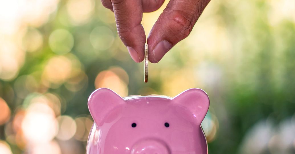 Así puede fomentar el ahorro e inversión en niños y niñas