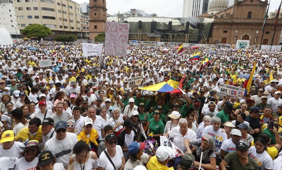 En respuesta de las marchas en su contra, presidente Petro hace un llamado para marchar el 1 de mayo