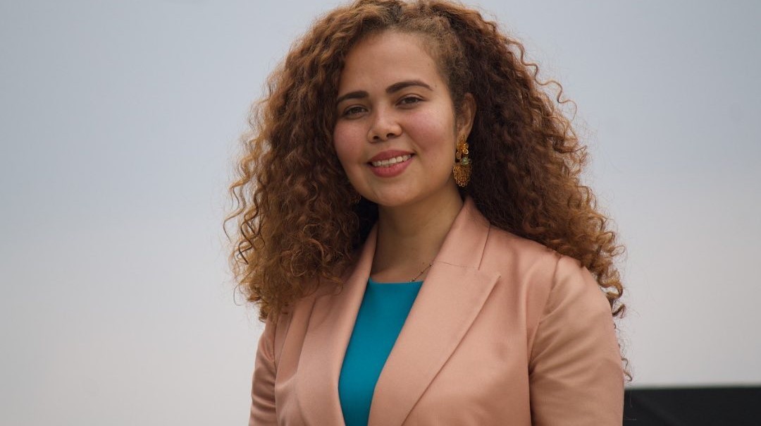 Ministra de Ciencias habría mentido en su hoja de vida: esto reveló la congresista Jennifer Pedraza