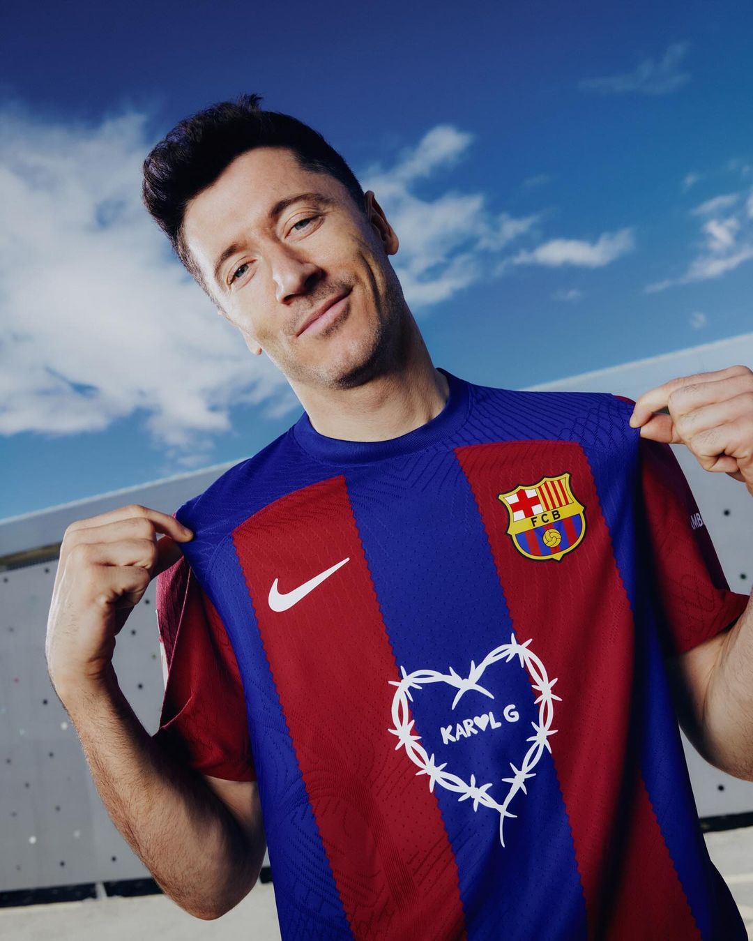 Orgullo colombiano: Barcelona usará camisa con el nombre de Karol G en el clásico ante Real Madrid