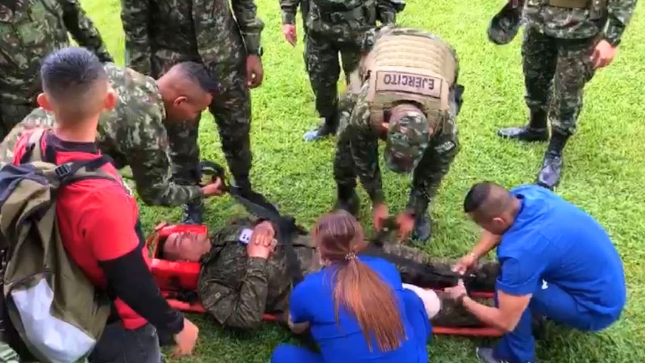 Denuncian que disidencias de las Farc profanaron los cuerpos de los militares asesinados en Cauca
