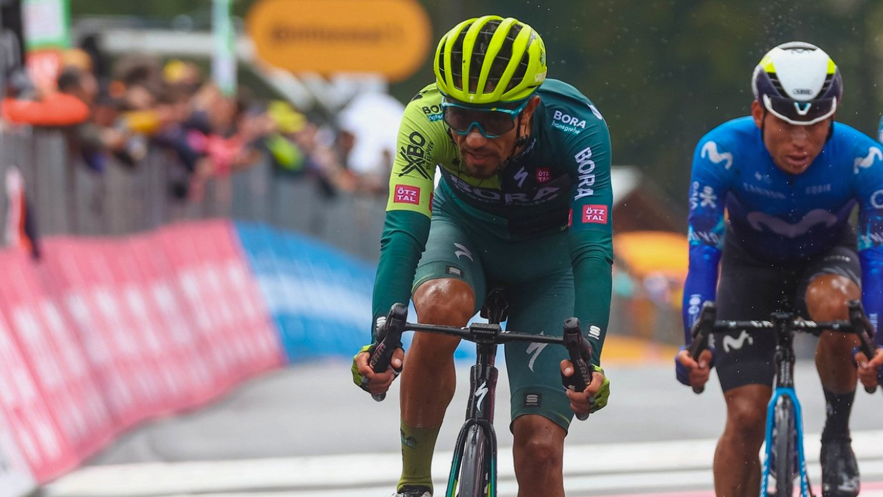 ¡Qué grande! Daniel Felipe Martínez quedó subcampeón del Giro de Italia