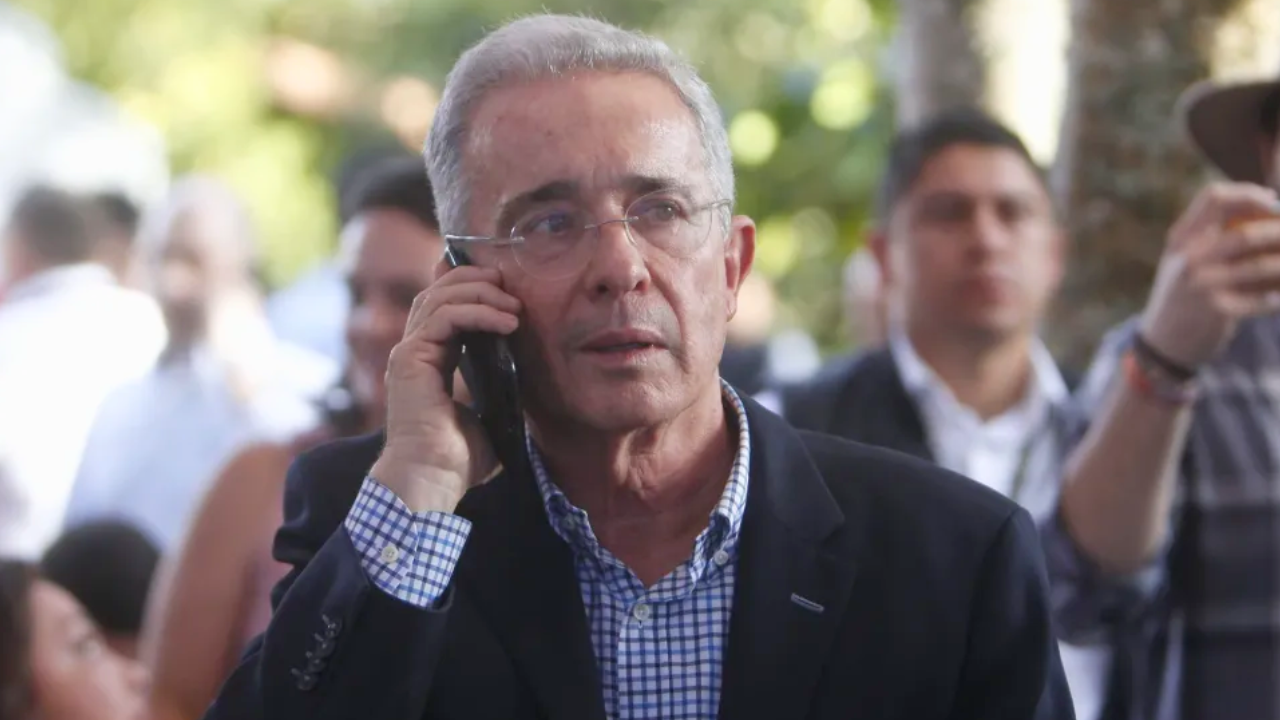 Álvaro Uribe recusó al fiscal que pidió imputarle cargos y llevarlo a juicio: ¿por qué?