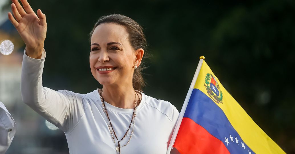Vandalizaron y le cortaron manguera de frenos a carros del equipo de María Corina Machado