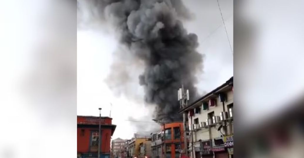 Reportan grave incendio en el sector de San Victorino en Bogotá