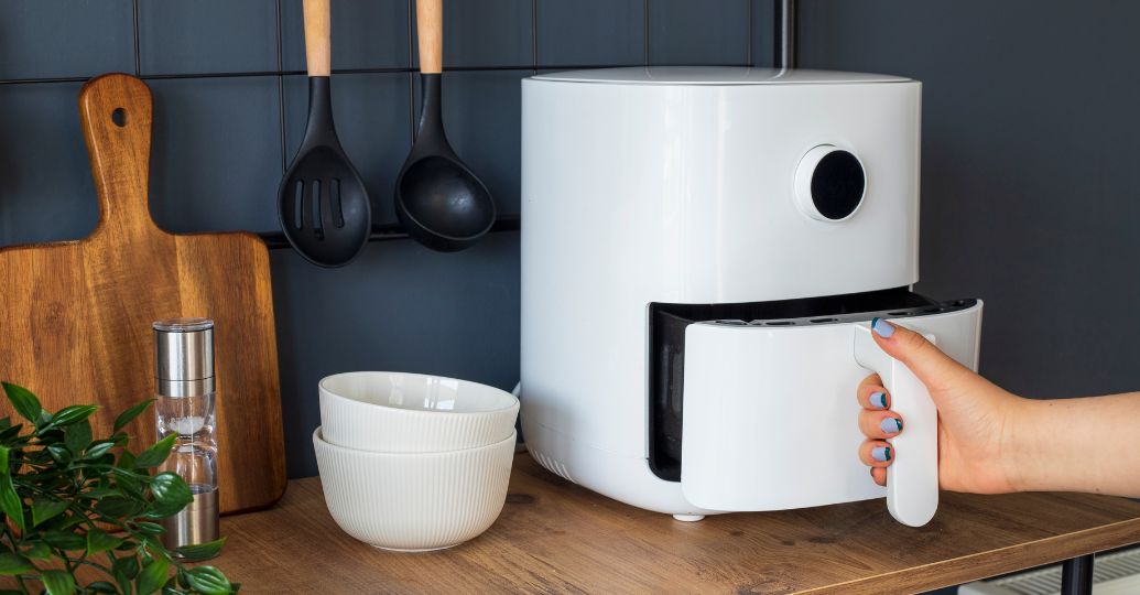 ¡Ojo! Estos son los alimentos que no debe meter a la freidora de aire