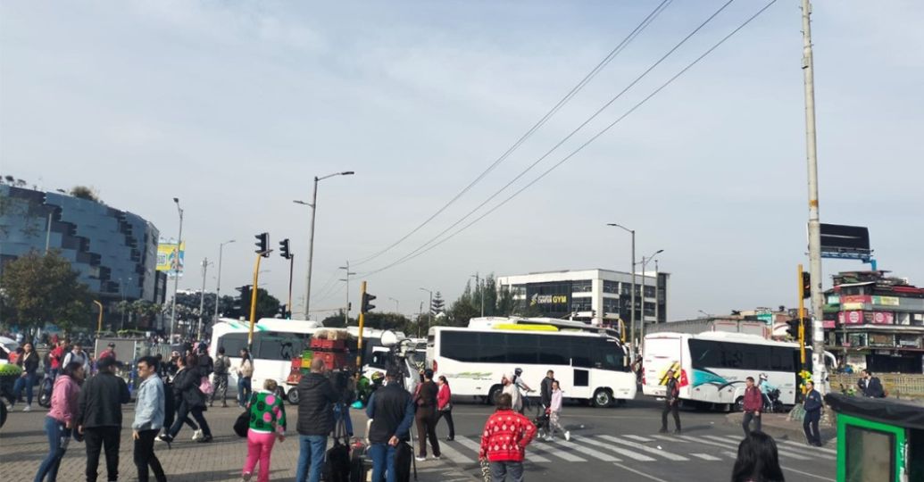 Bogotá amanece con bloqueos en diferentes vías y estaciones de TransMilenio: le contamos cuales son