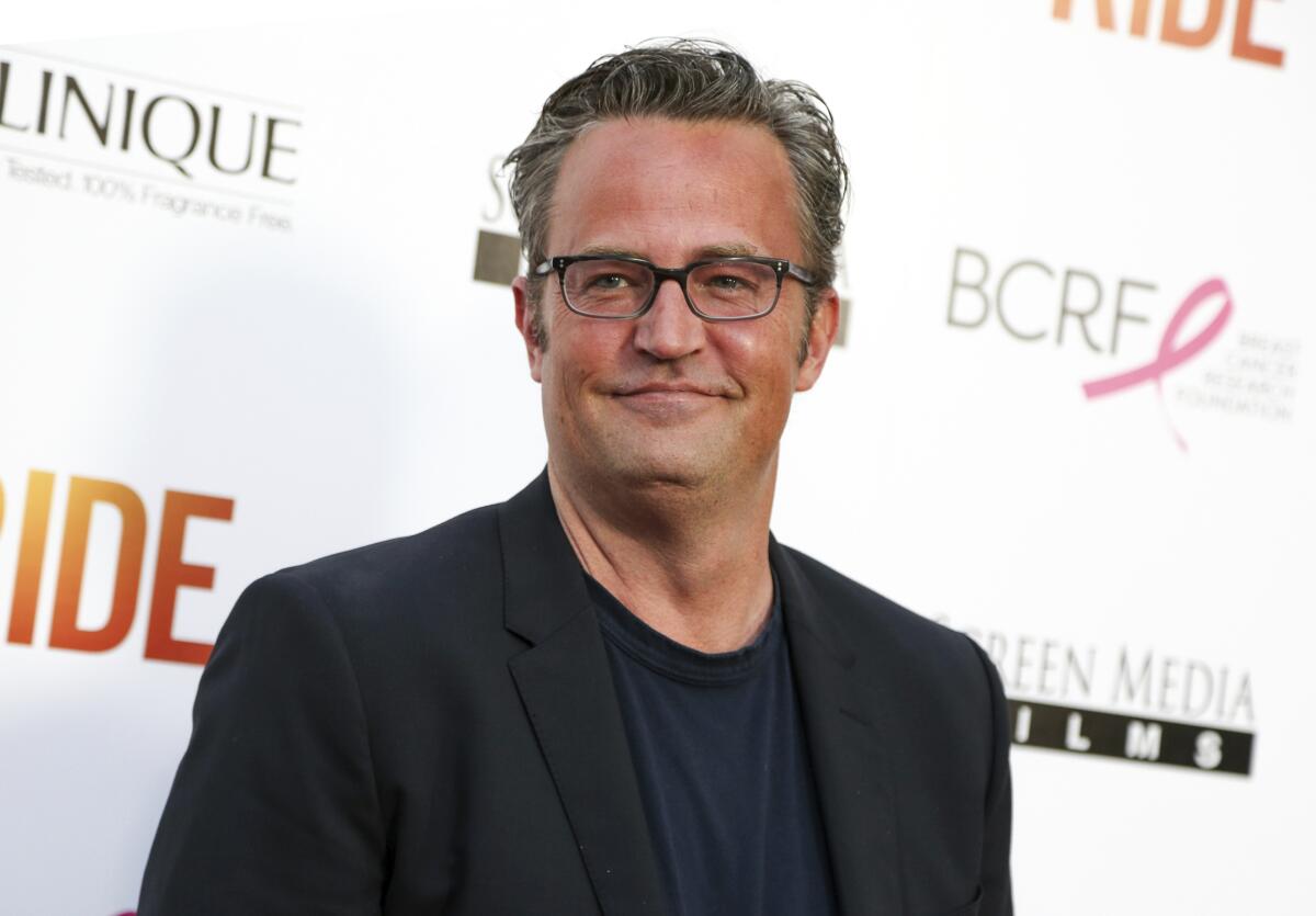 Se filtran detalles inéditos sobre la muerte de Matthew Perry: un médico involucrado. Esto se sabe