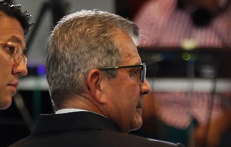 Exgeneral Mario Montoya iría a juicio por ‘falsos positivos’: la JEP tiene expediente en su contra