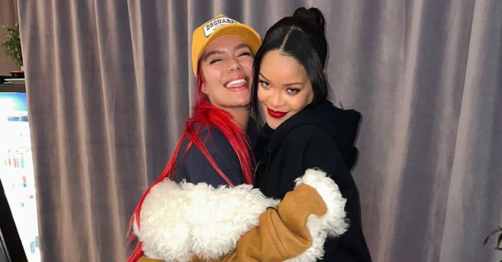 ¿Karol G hará una colaboración con Rihanna?: las pistas que han dejado las artistas