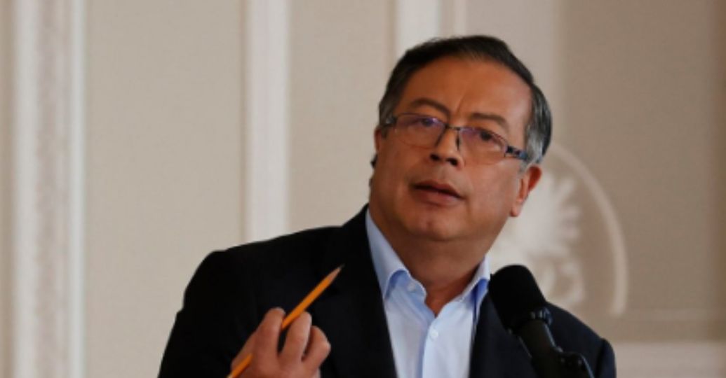 Presidente Petro no busca solución, pero vuelve y ataca a Duque y Char