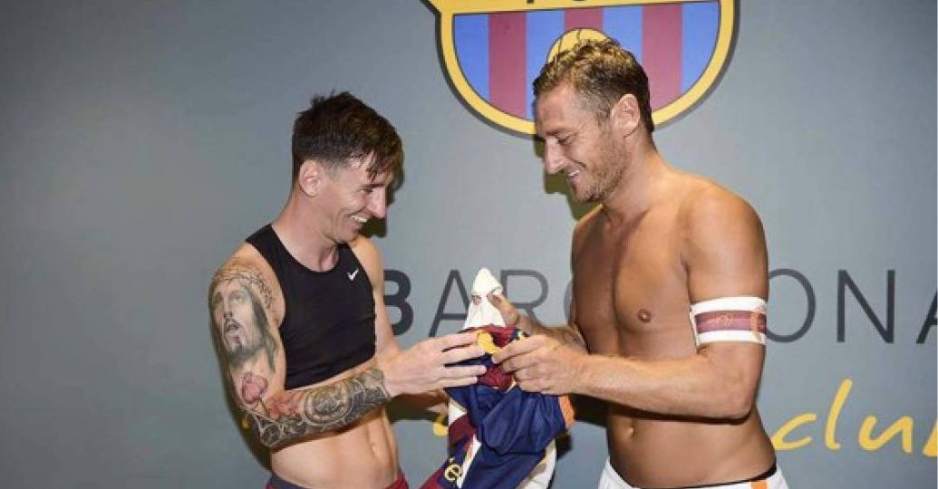 Totti desata debate: ¿Messi habría ganado Balones de Oro jugando en la Roma?