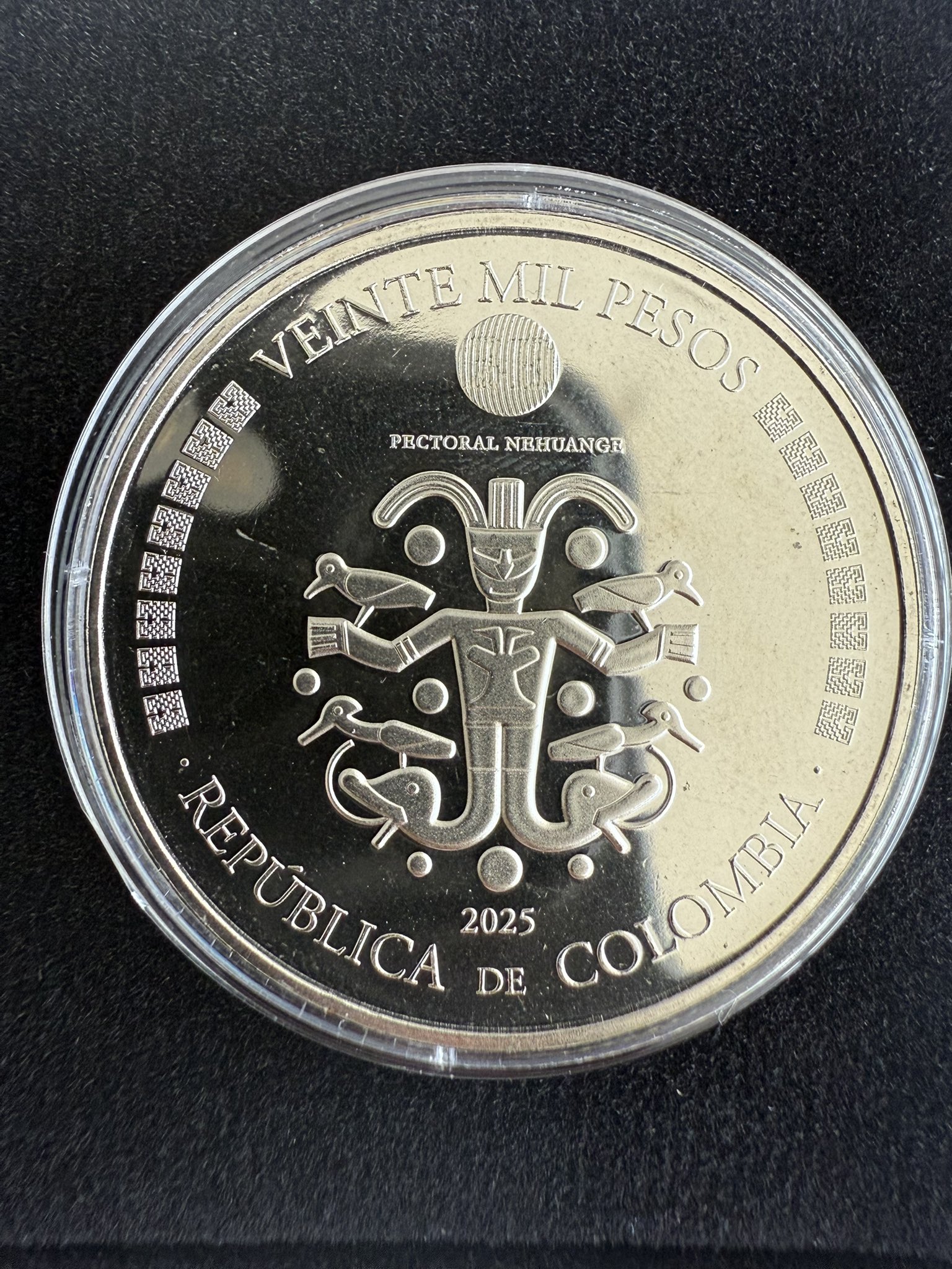 Banco de la República lanzó moneda de 20 mil pesos | Moneda de 20 mil pesos | Banco de la República