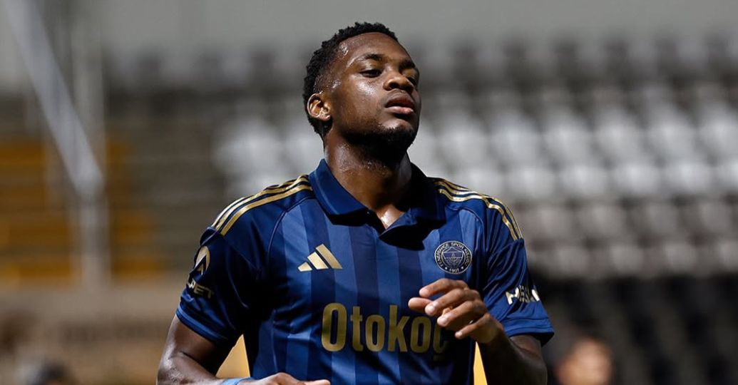 Jhon Jader Durán debuta con doblete en Fenerbahce y emociona a Mourinho