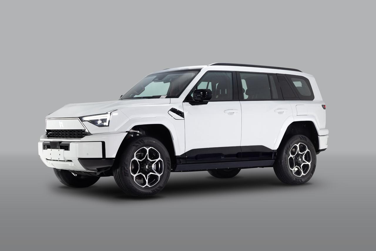 MHero llega a Colombia de la mano de Gezpomotor: un todoterreno electrificado con ADN militar y hasta 677 hp