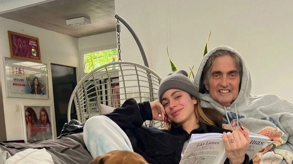 Tini Stoessel relación padre fortuna