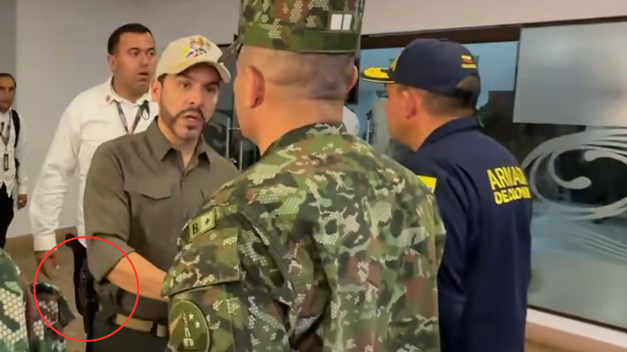 Abelardo de la Espriella apareció armado en Santa Marta: ¿puede un presidente portar pistola?