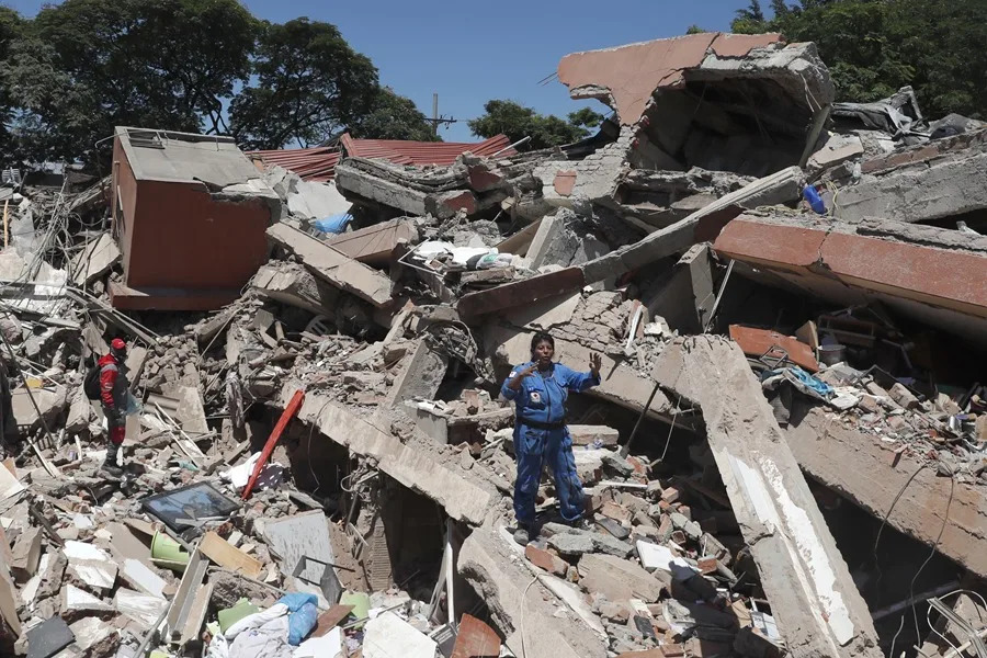 ¿Puede recibir una indemnización del Estado si perdió un familiar en el terremoto? Esto explica un experto