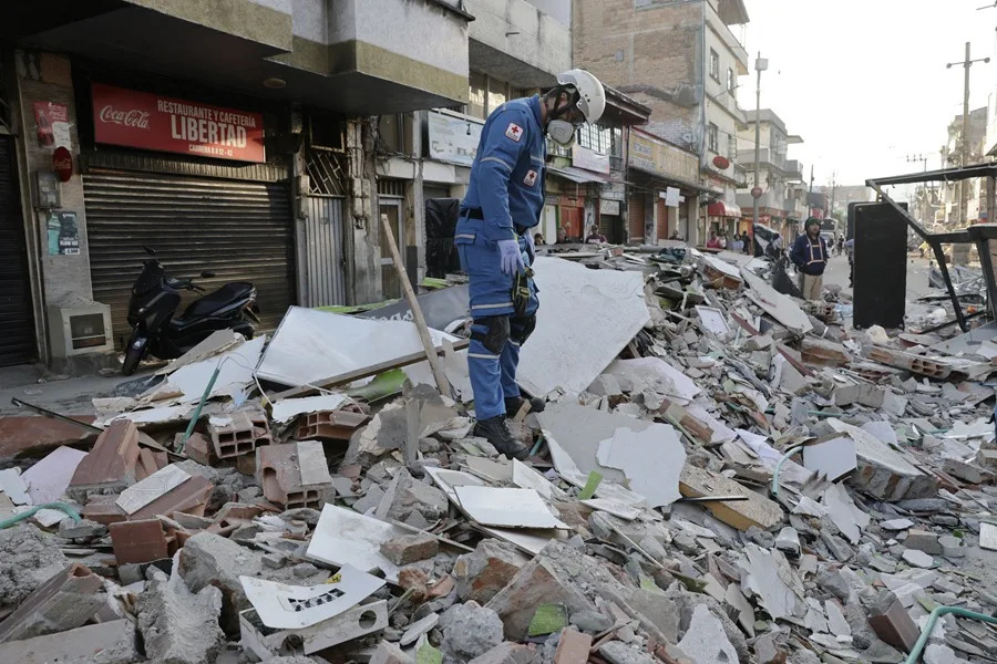 ¿Puede recibir una indemnización del Estado si perdió un familiar en el terremoto? Esto explica un experto