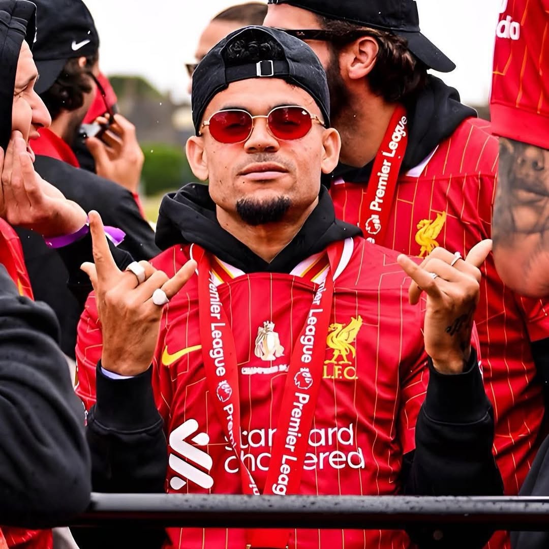 Arne Slot, técnico del Liverpool, rompió el silencio y reveló las razones de la salida de Luis Díaz