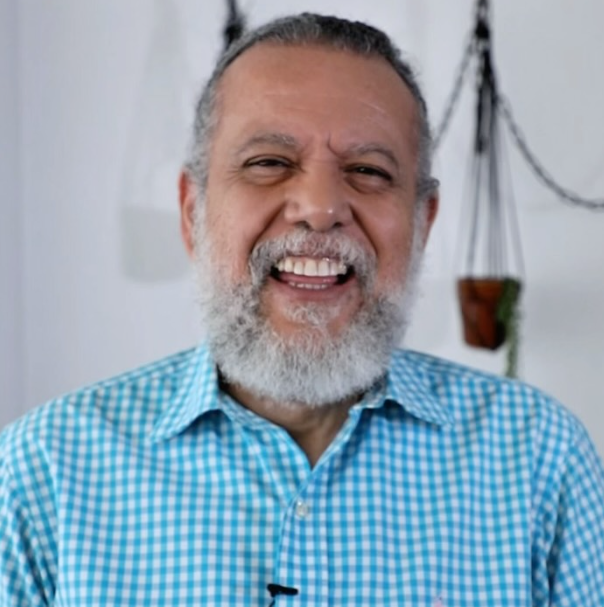 ¿El "padre" Linero se quitó la barba y el pelo? Rompió el silencio y habló de la imagen viral