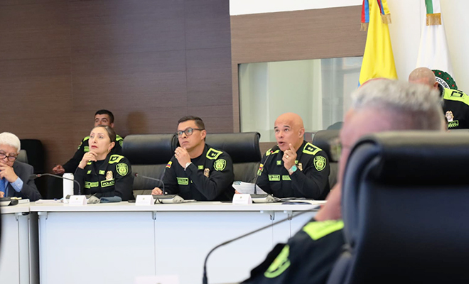 ¿Cuánto gana un policía en Colombia? Así quedaron los salarios y primas para este 2026