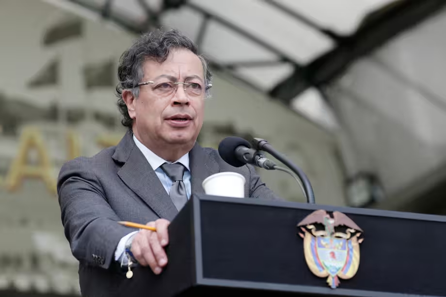 ¿Se cumplirá otra vez? Mhoni Vidente revela el futuro de Gustavo Petro y Nicolás Maduro en 2026