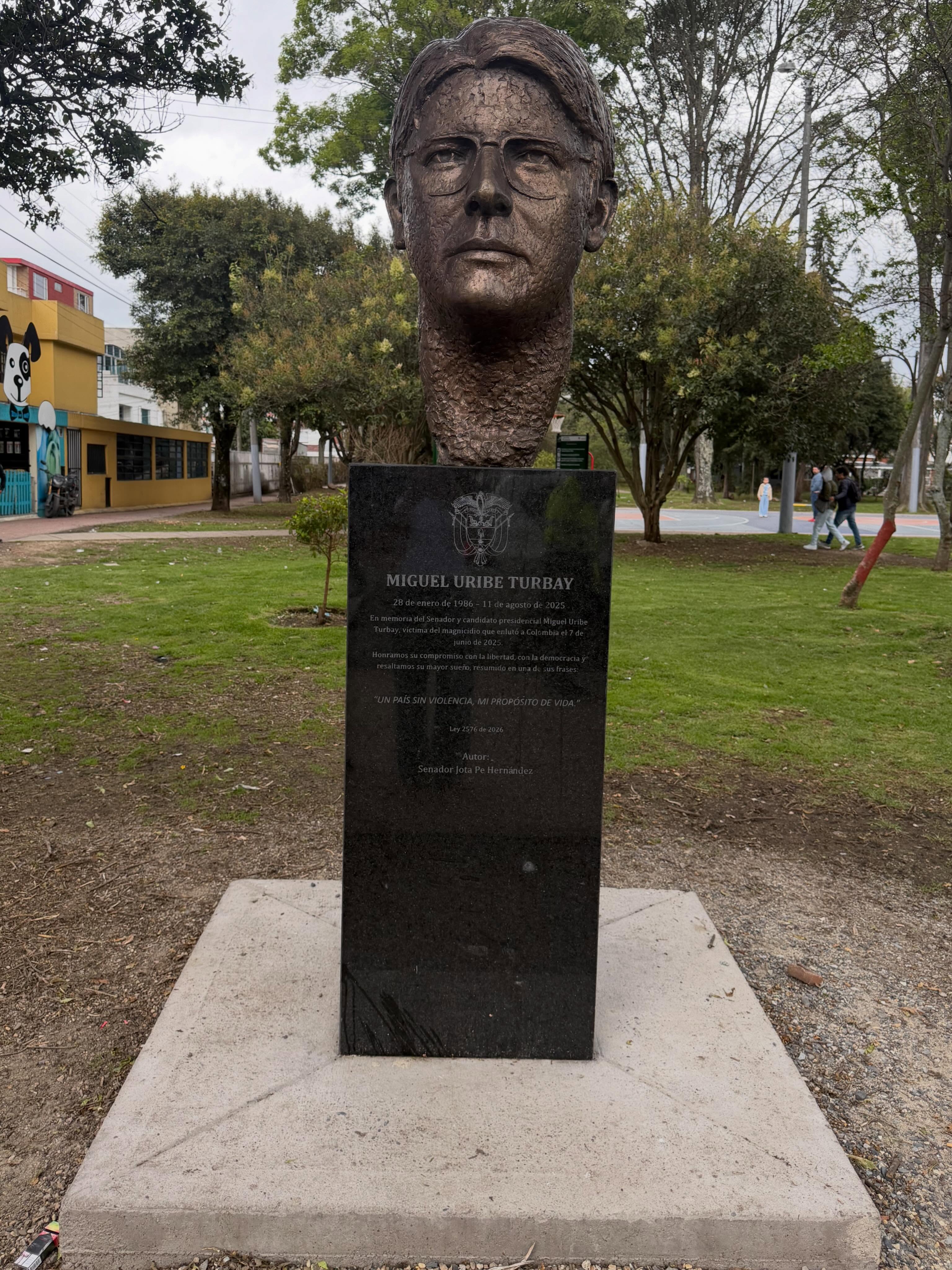 María Claudia Tarazona reveló quién habría dado la orden material para asesinar a Miguel Uribe Turbay