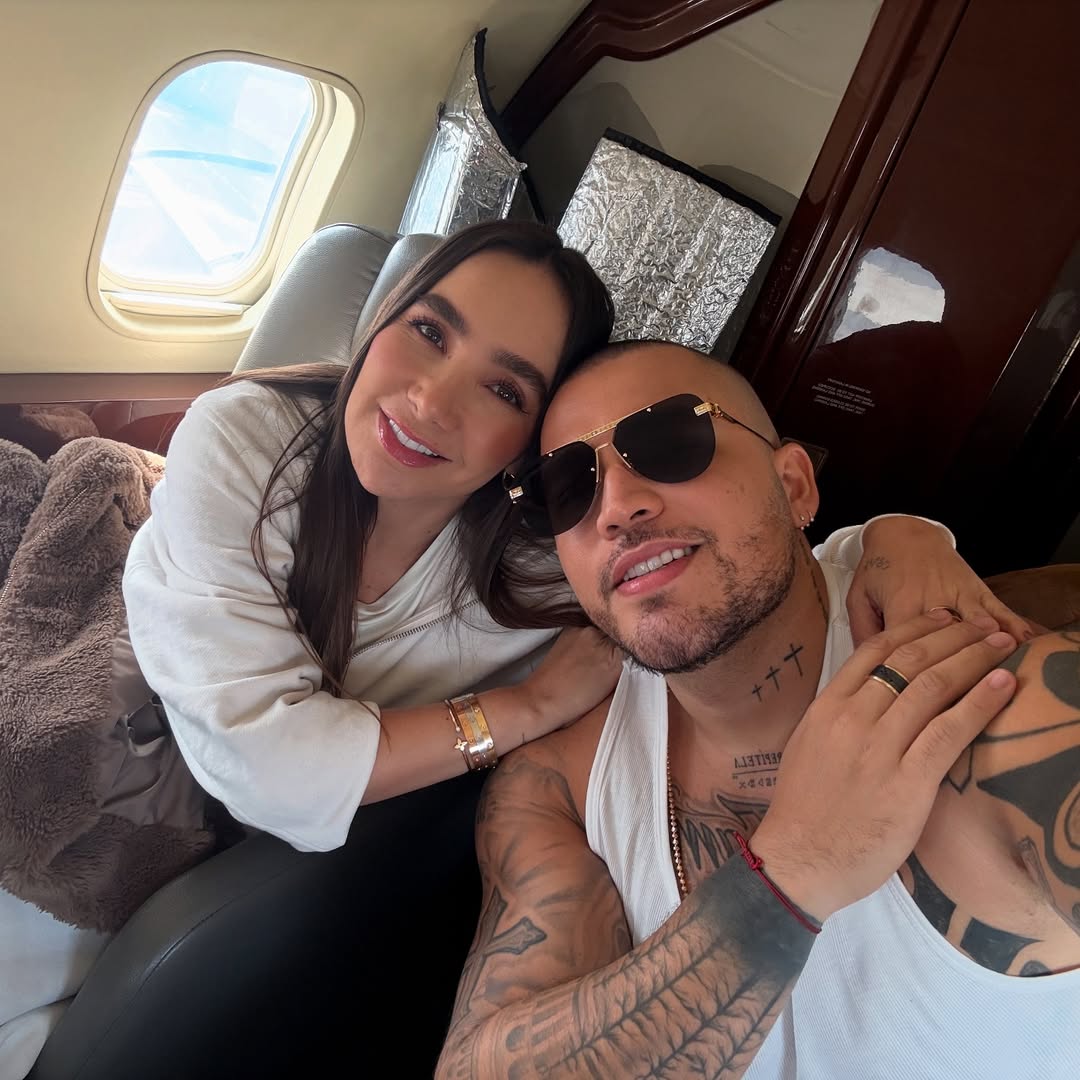 Jessi Uribe y Paola Jara